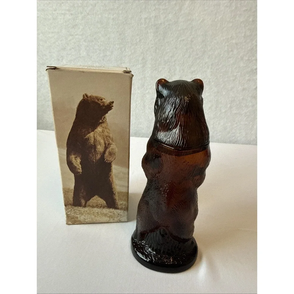 Vintage 1970s Avon Kodiak Bear Glass Decanter Bottle Full With Box After Shave